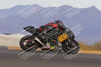 media/Dec-17-2022-SoCal Trackdays (Sat) [[224abd9271]]/Turn 9 Side (245pm)/